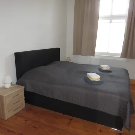 Апартаменты Alt-berliner Schwanenhof Og Links Лихен