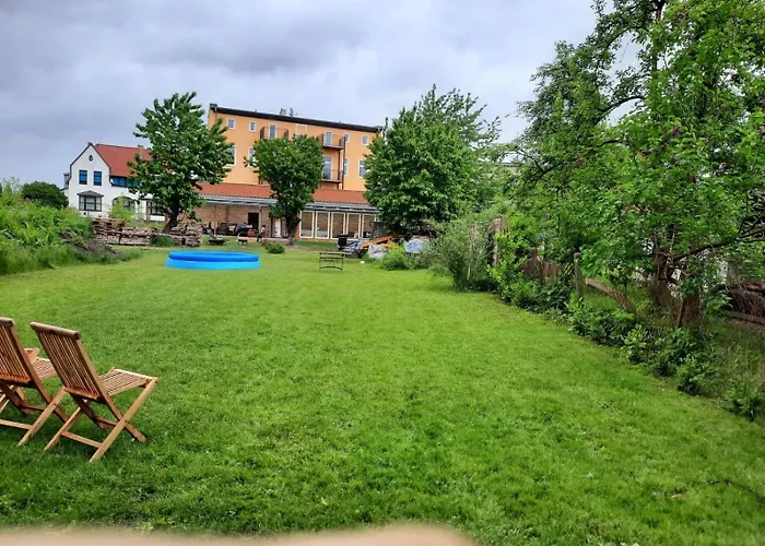 Alt-berliner Schwanenhof Og Links Lägenhet Lychen