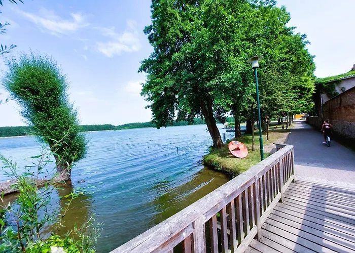 Lägenhet Alt-berliner Schwanenhof Og Links *